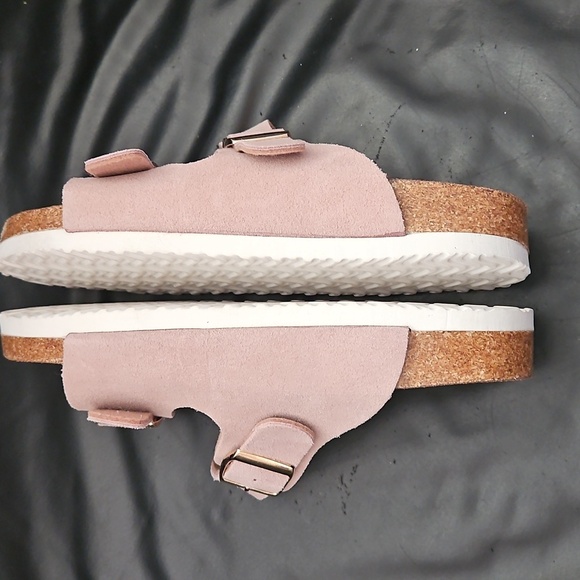 Time & Tru Randi Neutral Blush Suede Slide Sandals with Buckles Sz 8US New - Picture 6 of 8